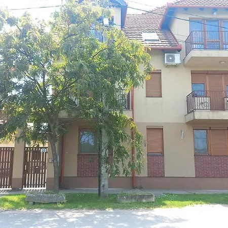 Apartment Mia Hajduszoboszlo